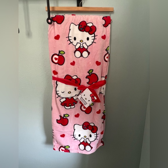 Hello Kitty Other - Hello Kitty Apple Blanket - Brand New